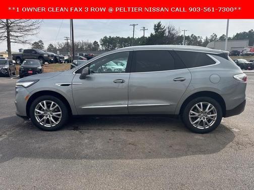 2023 Buick Enclave Essence FWD