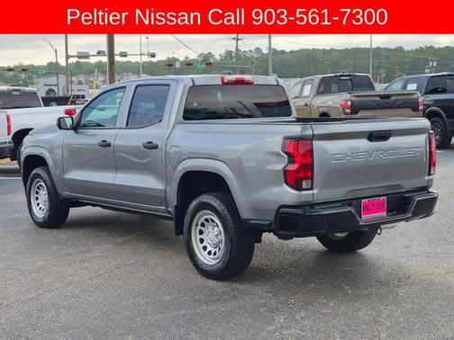 Sterling Gray Metallic 2024 Chevrolet Colorado WT