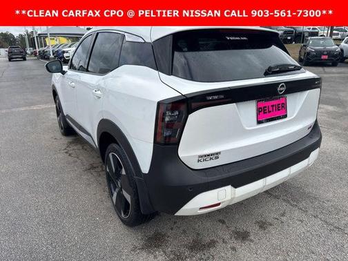 2025 Nissan Kicks SR