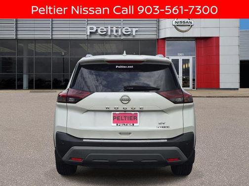 Pearl White Tricoat 2023 Nissan Rogue SV