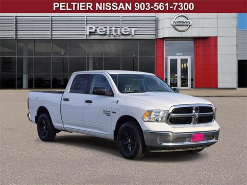 2019 RAM 1500 SLT