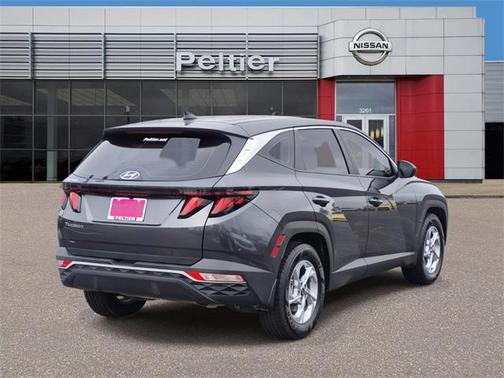 2023 Hyundai TUCSON SE