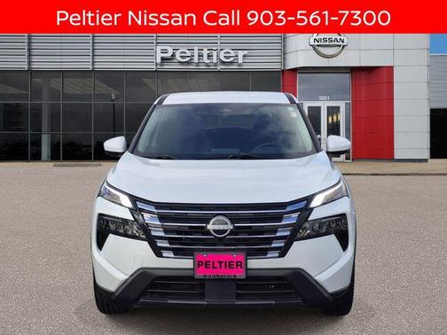 Everest White Pearl 2024 Nissan Rogue SV