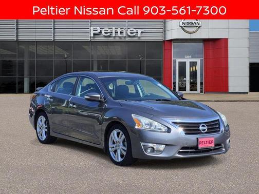 Gun Metallic 2015 Nissan Altima 3.5 SL