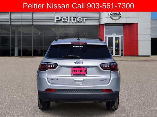 Silver Zynith Metallic Clearcoat 2024 Jeep Compass Latitude