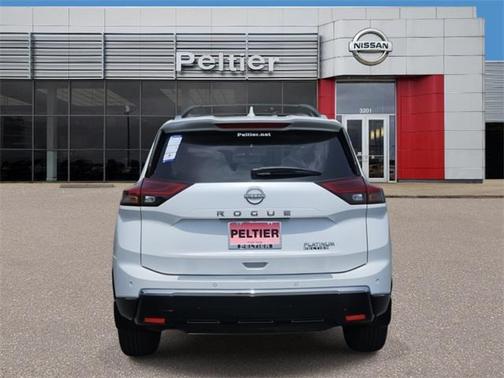 2025 Nissan Rogue Platinum