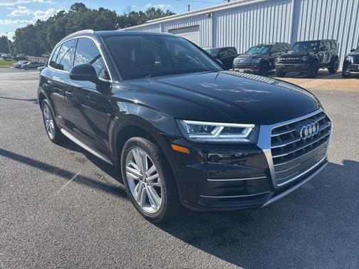 2018 Audi Q5 2.0T Tech Premium