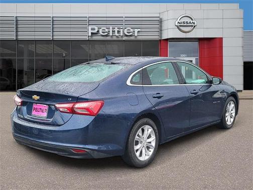 2022 Chevrolet Malibu FWD LT