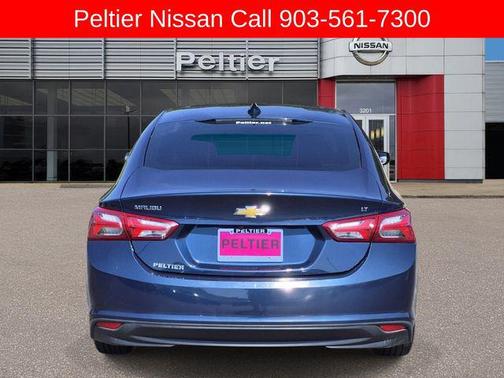 Northsky Blue Metallic 2022 Chevrolet Malibu FWD LT