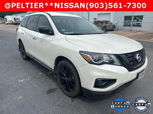 2018 Nissan Pathfinder SL