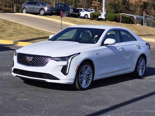 2023 Cadillac CT4 Premium Luxury