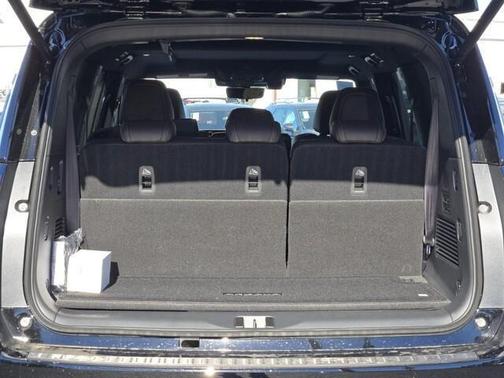 2025 Nissan Armada Platinum 2WD