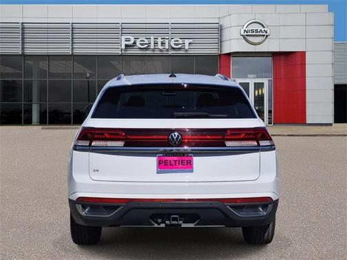 2025 Volkswagen Atlas Cross Sport 2.0T SE w/Technology