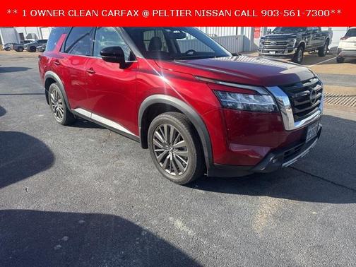2022 Nissan Pathfinder SL 2WD