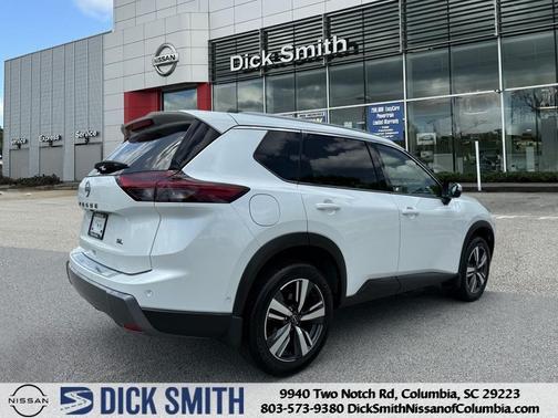 2024 Nissan Rogue SL