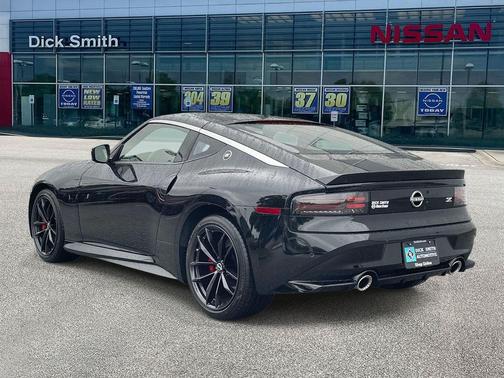 2025 Nissan Z Performance