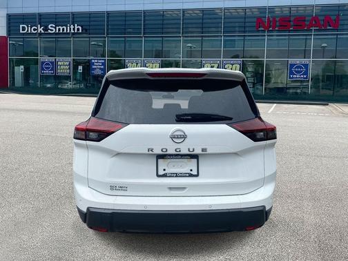 2024 Nissan Rogue S