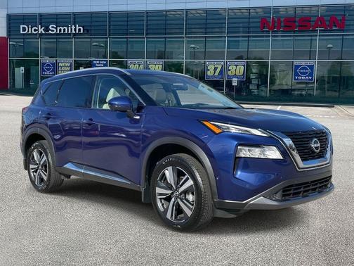 2022 Nissan Rogue SL