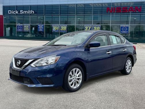 Gray 2018 Nissan Sentra SV