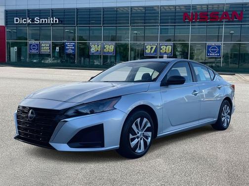 2025 Nissan Altima S