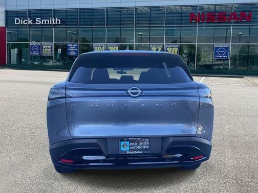 2026 Nissan Murano SV