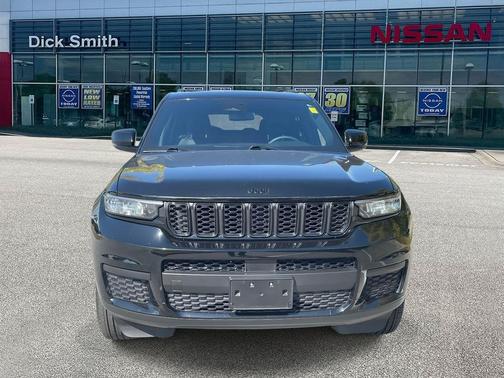 2024 Jeep Grand Cherokee L Laredo