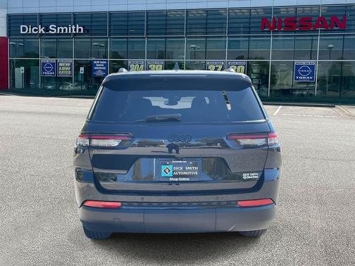 2024 Jeep Grand Cherokee L Laredo