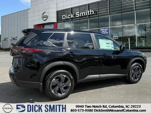 2025 Nissan Rogue SV