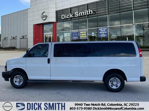 2022 Chevrolet Express 3500 LS