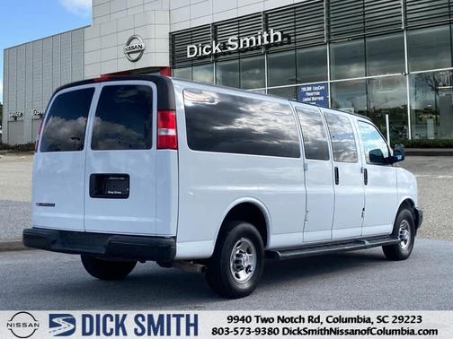 2022 Chevrolet Express 3500 LS