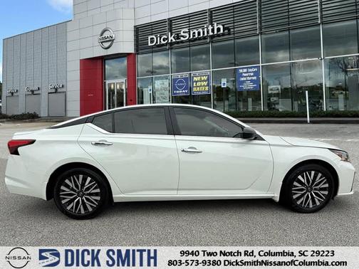 2024 Nissan Altima 2.5 SV