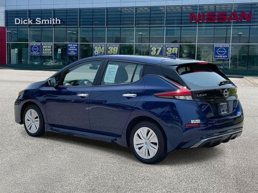 2023 Nissan Leaf S