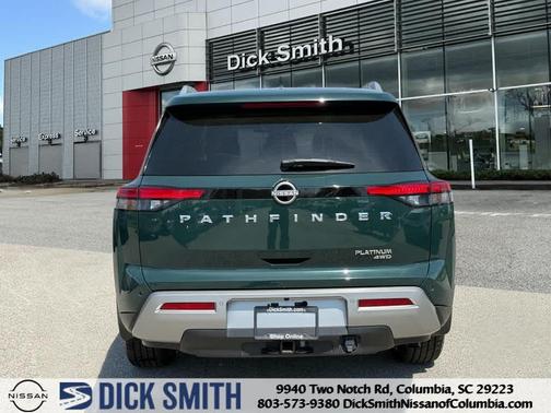 2023 Nissan Pathfinder Platinum