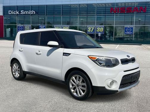 Clear White 2018 Kia Soul +