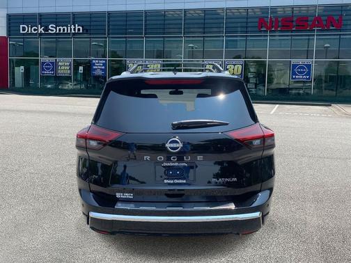 2025 Nissan Rogue Platinum