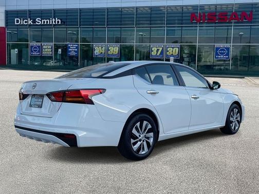 2025 Nissan Altima S