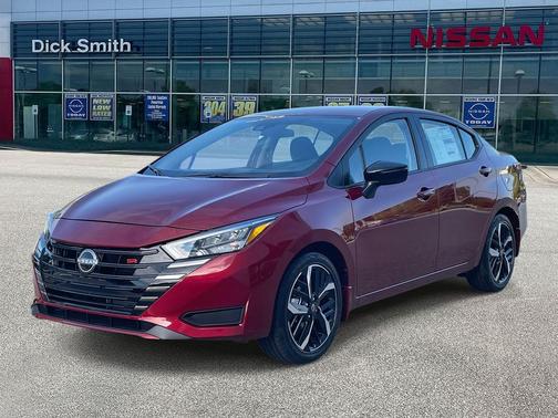 2025 Nissan Versa 1.6 SR