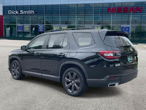 2025 Honda Pilot Sport