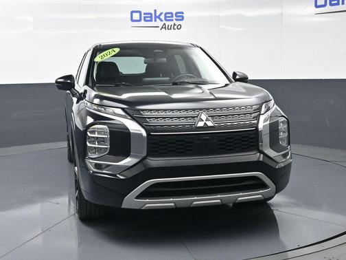 2024 Mitsubishi Outlander SE Black Edition S-AWC