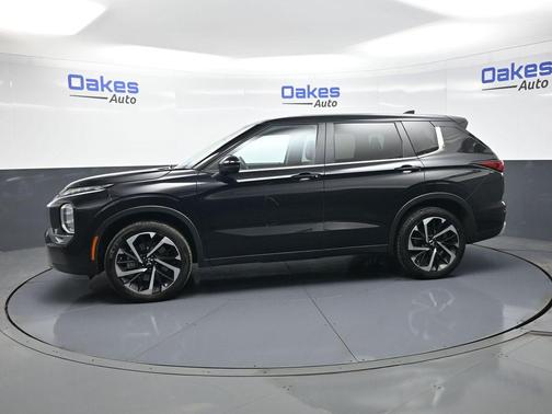 2024 Mitsubishi Outlander SE Black Edition S-AWC