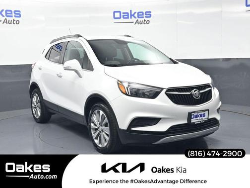 Summit White 2018 Buick Encore Preferred