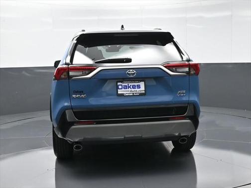2025 Toyota RAV4 Hybrid SE