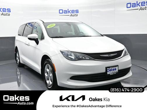2017 Chrysler Pacifica LX