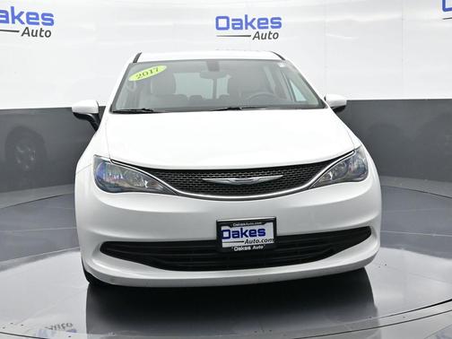 2017 Chrysler Pacifica LX