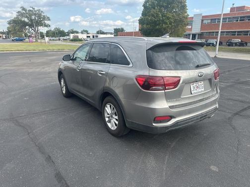 2019 Kia Sorento LX