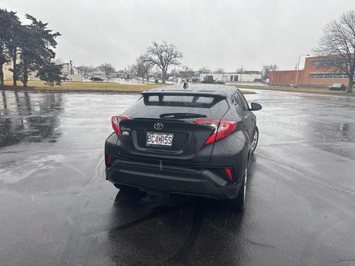 2019 Toyota C-HR LE