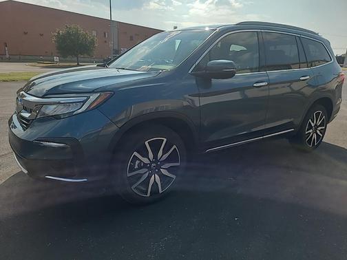 2021 Honda Pilot Touring 8-Passenger