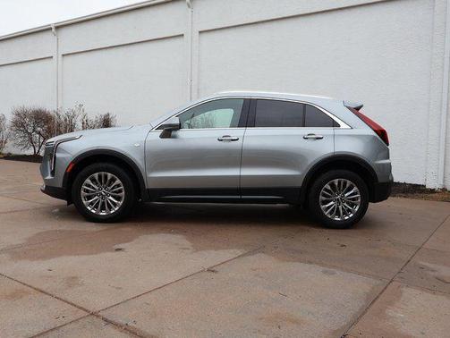 Argent Silver Metallic 2025 Cadillac XT4 Premium Luxury