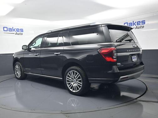 AGATE BLACK METALLIC 2022 Ford Expedition Max Platinum