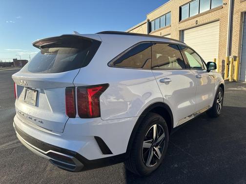 2022 Kia Sorento S